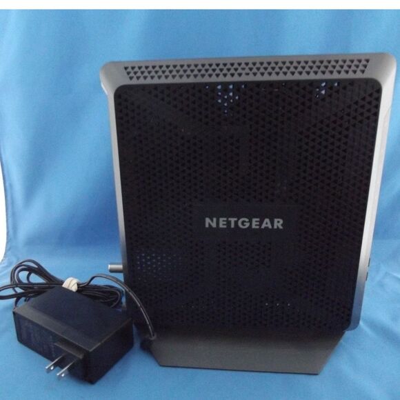 Netgear Nighthawk C7000v2 AC1900 Dual Band WiFi Cable Modem Router - Tested